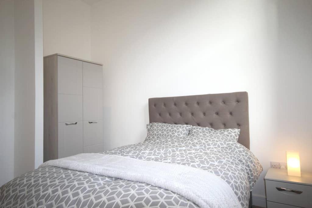 Smart Living Apartments Bradford  Exterior foto